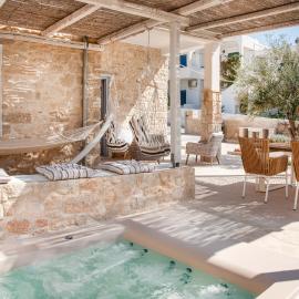 TERRA E SOLE spa suite Aegina, hotel a Souvala