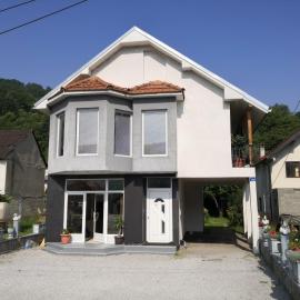 Apartman MAJ