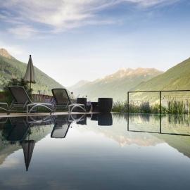 ERIKA Pure Panoramahotel inklusive Stubai Super Card von Mai bis Oktober