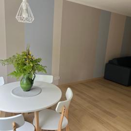 Roja Lux Apartment – hotel w mieście Roja