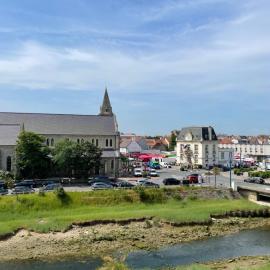 Vue dégagée sur le Wimereux , à 100m de la plage et du centre ville, exposition sud