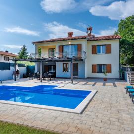 Family friendly Villa with Pool and Garden