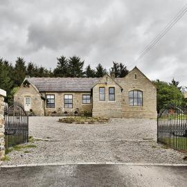 Lanehead Old School, Hotel in Lanehead
