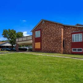 Quality Inn & Suites Millville, hotel di Millville