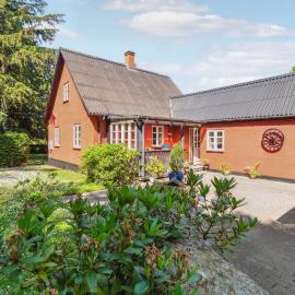Awesome Home In Gudhjem With Wifi