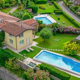 [Piscina Panoramica] - La Casa Volante