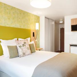 Séjours & Affaires Paris-Malakoff, hotel u gradu Malakof