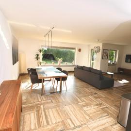 Moderne, herzliche und große Ferienwohnung mitten im Naturpark – hotel w mieście Grebenhain