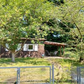 Viesnīca NEU! Sommerhaus im Cuxland pilsētā Hechthausen