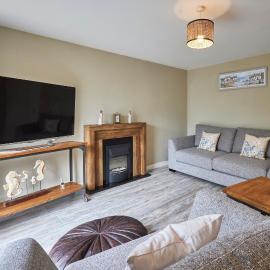 Host & Stay - Beachcomber's Rest, hotel in Seahouses