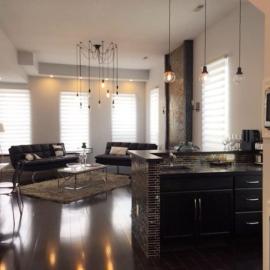 Luxury three story apartment in SHORT NORTH