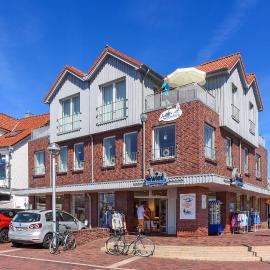 Haus Hafenblick โรงแรมในเบนซาซิเออ
