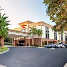 Hampton Inn Amelia Island, khách sạn ở Fernandina Beach