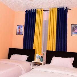 Cozy & Homely Suite with Free Parking & Wi-Fi