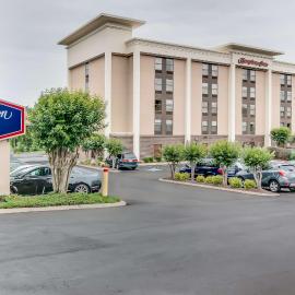 Hampton Inn Bellevue/Nashville I-40 West, hótel í Bellevue