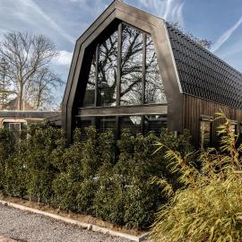 Lovely private cottage near Amsterdam, hotell sihtkohas Broek in Waterland