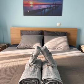 Seaside Escape Apartments - Apollon, hotel u gradu Palaja Fokaja