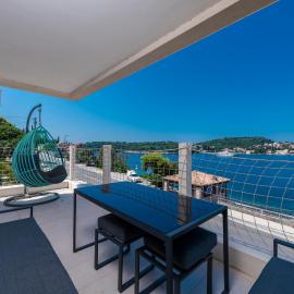 New Five Star Superior Apartment