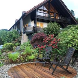 Panorama Apartment im Schwarzwald in einzigartiger Lage, Terrasse, 2 Schlafzimmer, direkt am Waldrand, nahe Baden-Baden