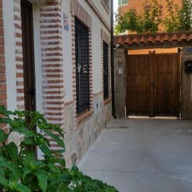 La plazuela Navaluenga, Hotel in Navaluenga