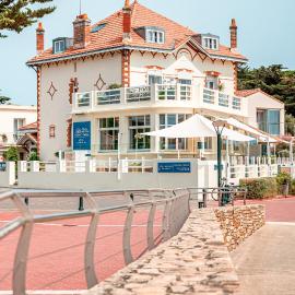 Hôtel de charme & SPA Le Grand Large, hotel v destinácii La Bernerie-en-Retz