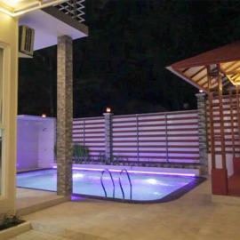 Alulu Luxury Residence - Three Bedroom Villa, hotel di Cikundul