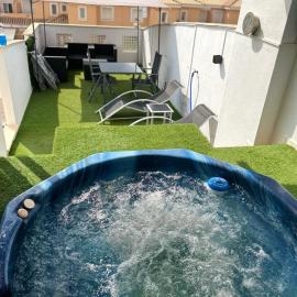 luxury homes penthouse Private jacuzzi vera Beach,garrucha,mojacar, hotel em Vera