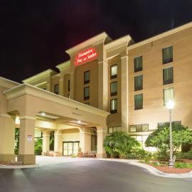 Hampton Inn & Suites Jacksonville-Airport, hotel v mestu Jacksonville