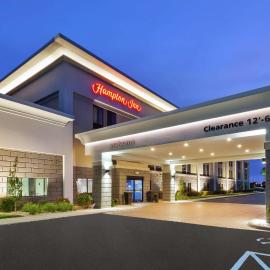 Hampton Inn Monroe, hótel í Monroe