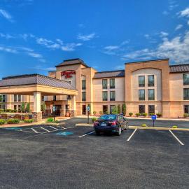 Hampton Inn Pittsburgh/West Mifflin, hotel en West Mifflin