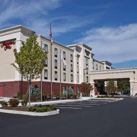 Hampton Inn Raynham-Taunton, khách sạn ở Raynham