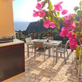 Un Tuffo nel Blu, hotel i Sperlonga