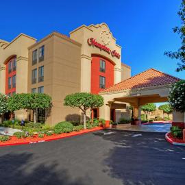 Hampton Inn Milpitas، فندق في ميلبيتاس