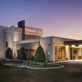Hampton Inn - Springfield، فندق في سبرينغفيلد
