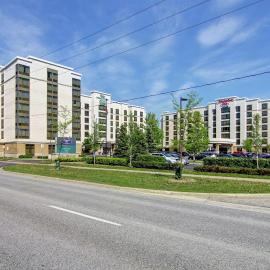 Homewood Suites by Hilton Toronto Airport Corporate Centre, khách sạn ở Toronto