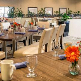 DoubleTree by Hilton Boston-Milford, hotel din Milford
