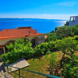Apartments Liana - VaLa, hotelli kohteessa Mimice