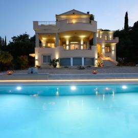 Aeras Luxury Villa