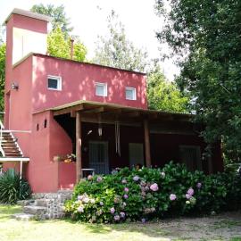 CASA EN VERTIENTES DE LA GRANJA, hotel a La Granja