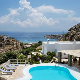 Nama Villas, hotel i Super Paradise Beach
