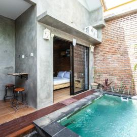 The Backyard Living, hotell i Tabanan