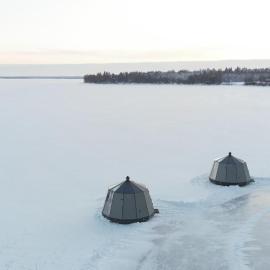 Vikajärvi Lake View Experience Igloos, hotel in Rovaniemi