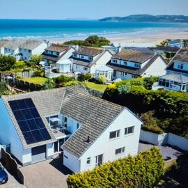 Benllech Beach, hotel in Benllech