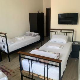Rajski Horizonti - Rooms Ram II, hotel a Ram