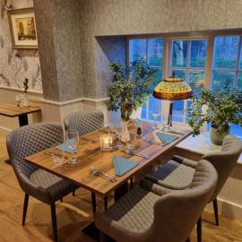 White Horse Inn & Restaurant โรงแรมในStoke Albany