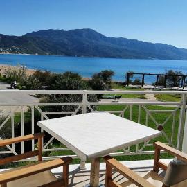 Vrachos Pension, hotel en Afionas