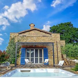 Ca' Gulino - Urbino - Villa con Minipiscina in Borgo Antico, hotel a Urbino