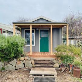 Studio 16, hotel a Kyneton