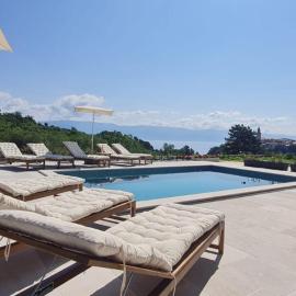 Apartmani Mariosa, hotell i Vrbnik
