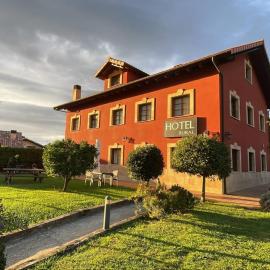 Viesnīca Hotel Rural Foncubierta pilsētā Soto del Barko